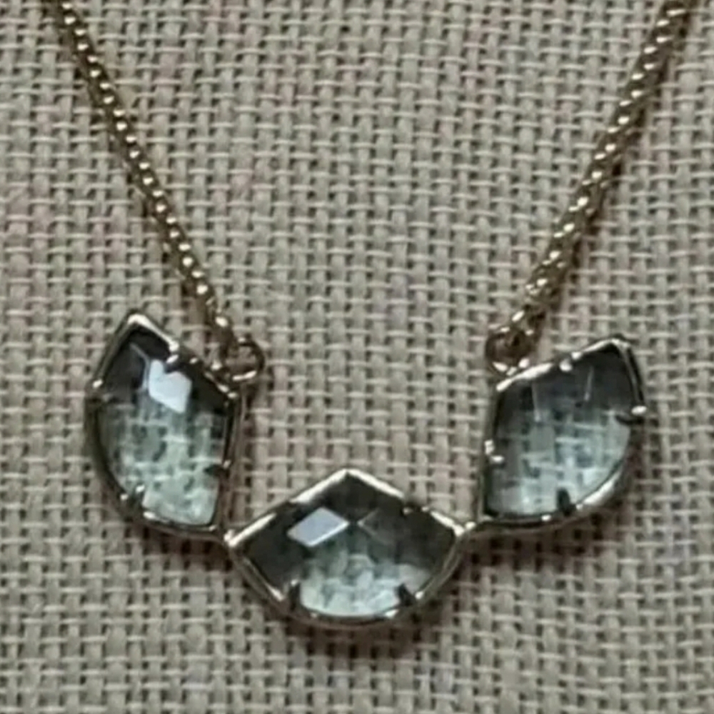 Kendra Scott Vintage Light Blue Quartz Statement Necklace - Picture 3 of 4